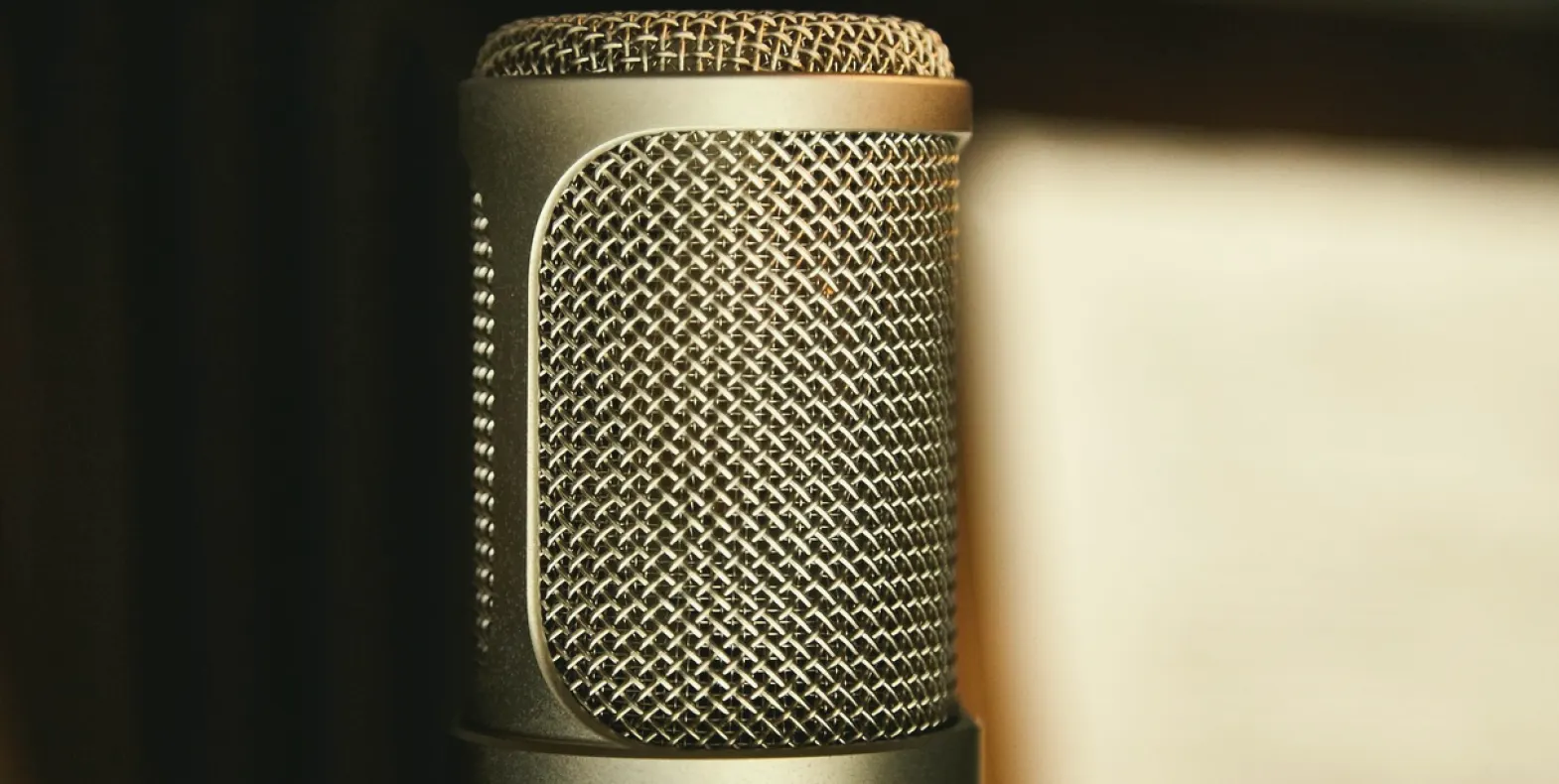 Six acoustic mistakes that spoil studio speech, and how to avoid them